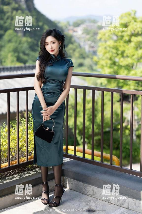 语画界-梦心玥 语画界 - 当纯白遇上梦心玥,原图中的晶莹瞬间!