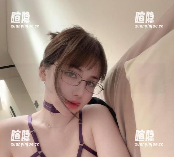 阿色 微密圈 - 阿色的最新作品来啦!这套装的魅力就像我下班回家后的小确幸。