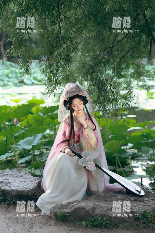 雯妹不讲道理 雯妹不讲道理泳池特辑:图包资源,有点热,有点神秘!