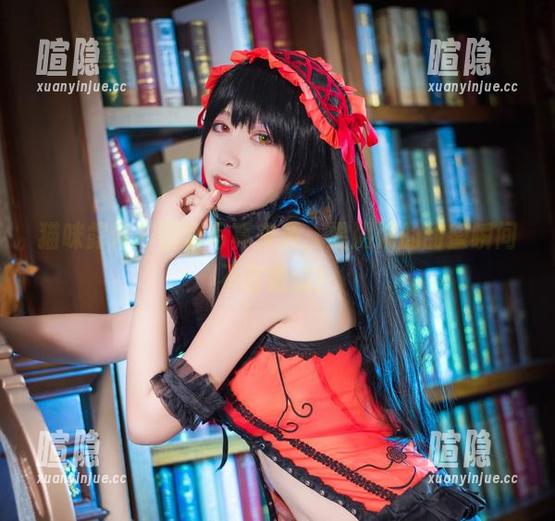 雯粥粥 猫咪露背?福利写真来袭,雯粥粥的甜蜜瞬间不容错过!