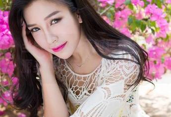 魅妍社 – 当FoxYini孟狐狸穿上裤里丝，资源美到不行，快来围观！